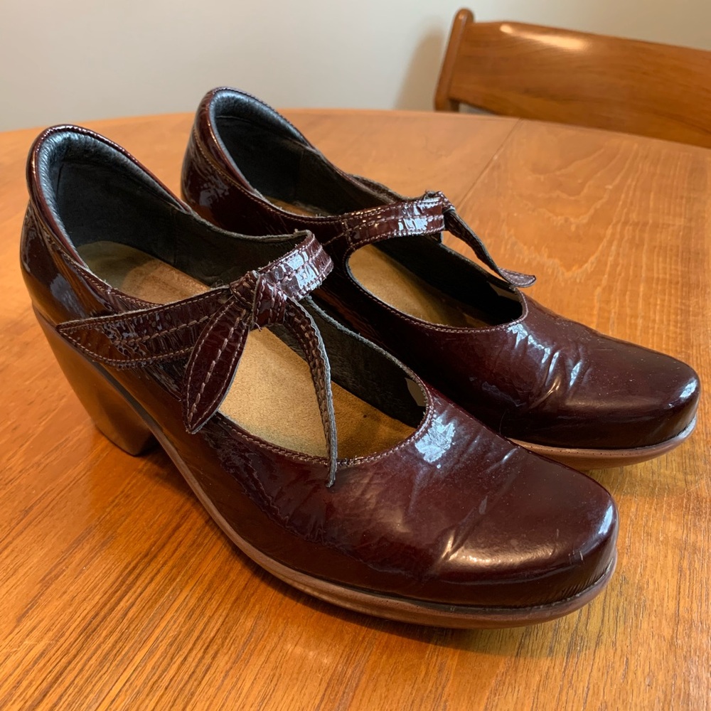 NAOT Pleasure Mary Jane Leather Heels Bow Strap Size 8